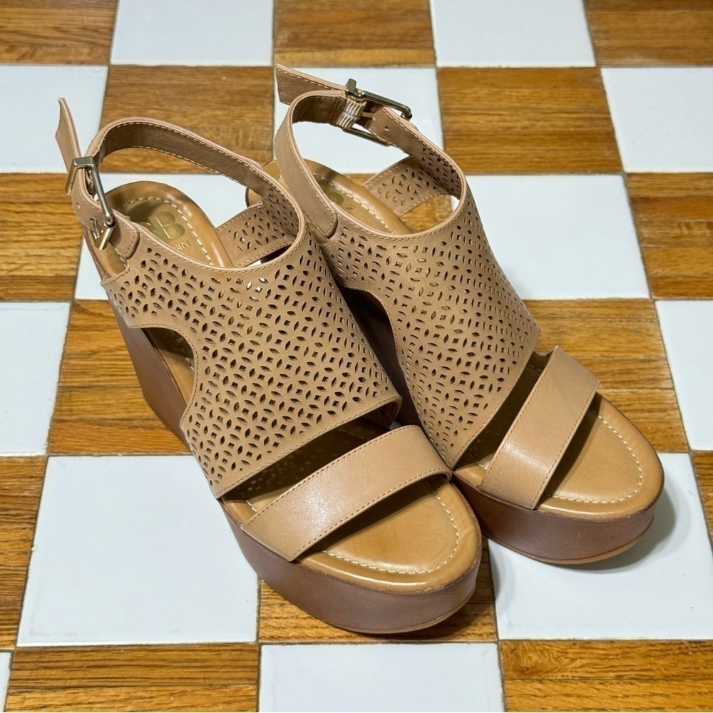 Gianni Bini Soo-Good DK Siera Tan Leather Wedges Size 8 Women